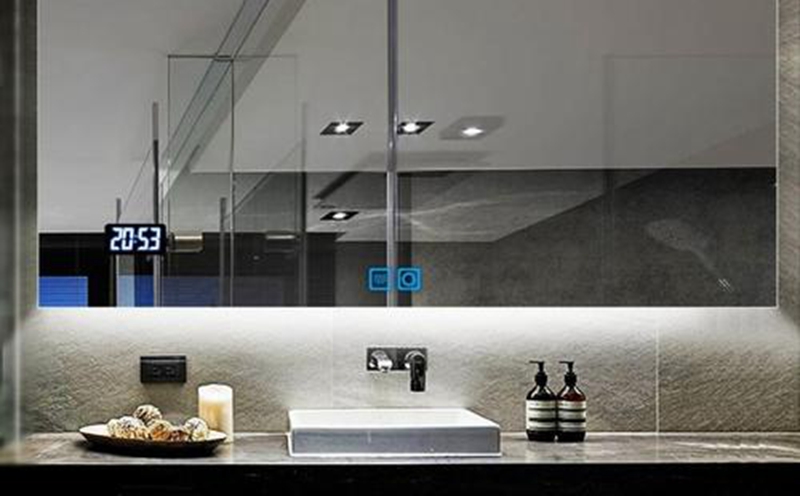 28f1166da8bd199be417ba14426ed1c5695.jpg 浴室鏡,浴室鏡選購要點,浴室鏡保養(yǎng)