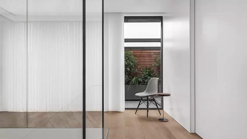 極簡(jiǎn)裝修風(fēng)格,黑白灰裝修