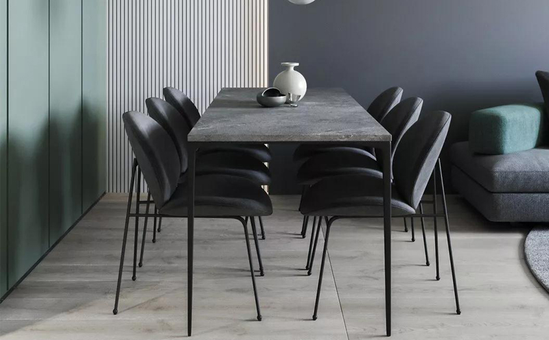 淡遠家居馬,時尚現(xiàn)代家居